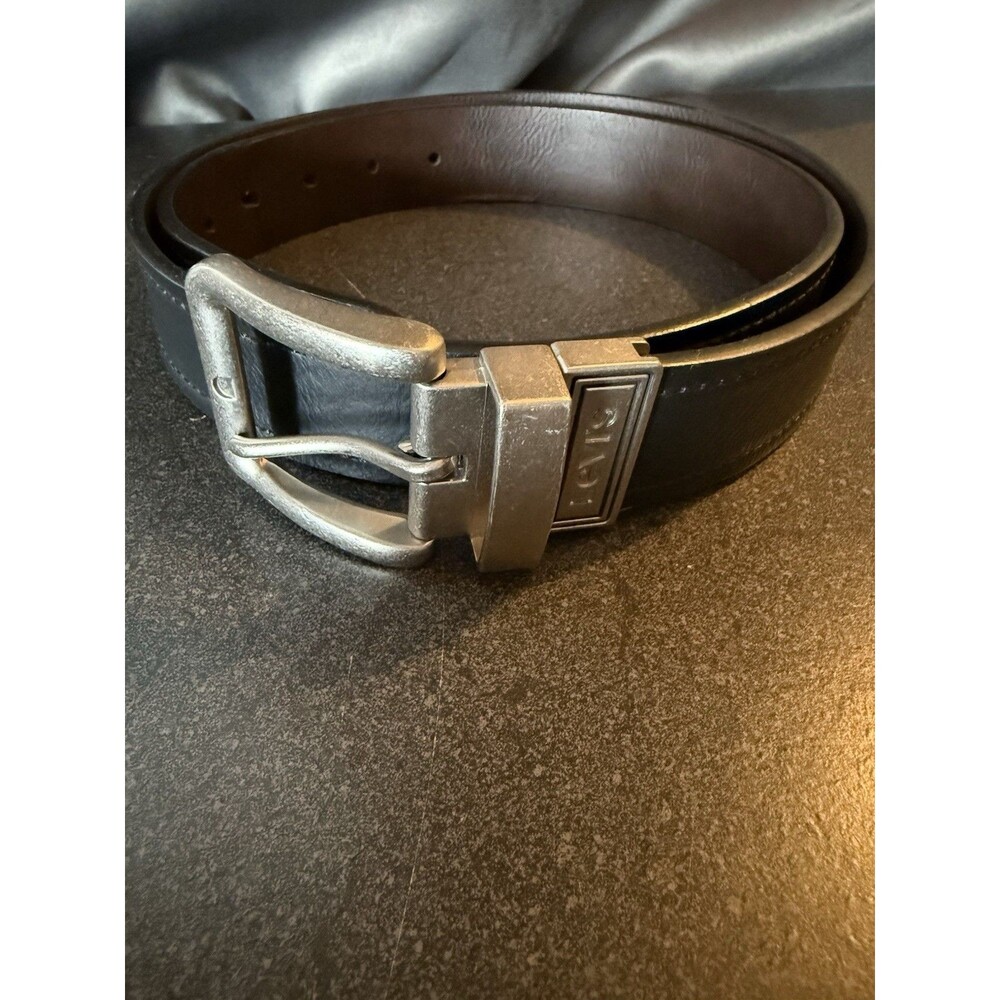 Levi's Men's Black Belt 11LV120Z46 Size 38/40 Silver Buckle